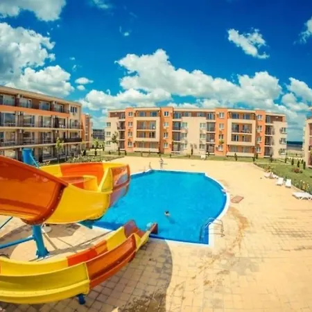 Апартаменти Sunrise L&t Apartament Сонячний Берег