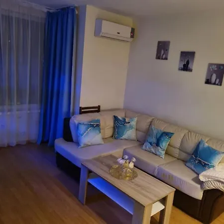 Sunrise L&t Apartament * Сонячний Берег